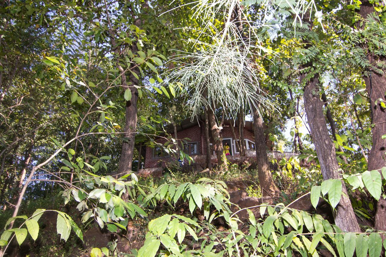 Sterling Nature Trails Dabhosa , Jawahar Birjpara Esterno foto